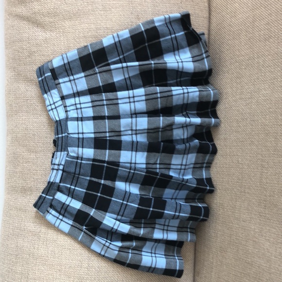 Blue and Black midi skirt - Picture 2 of 4